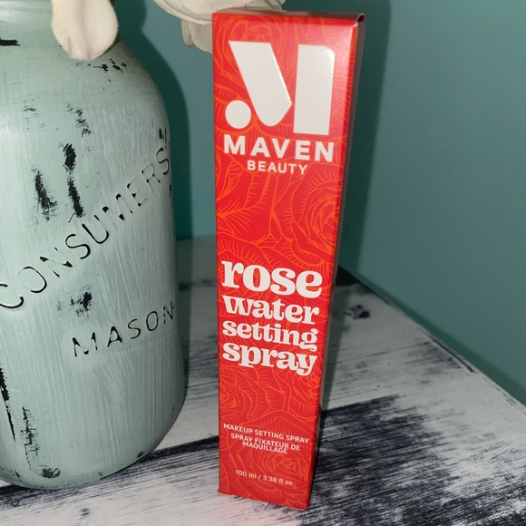 Maven Beauty Rose Water Setting Spray - Picture 4 of 5